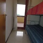 Cozy Two-bedroom In A Seafront Building דירה ביביונה