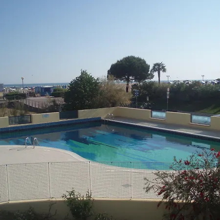 Lejlighed Cozy Two-bedroom In A Seafront Building Bibione